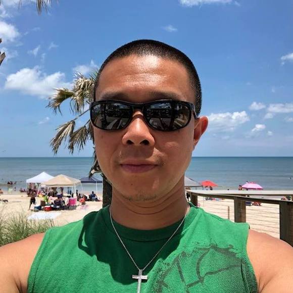 Poshmark profile picture for @setiadi